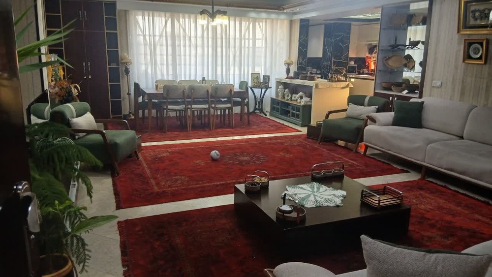 مروارید تقی خانی