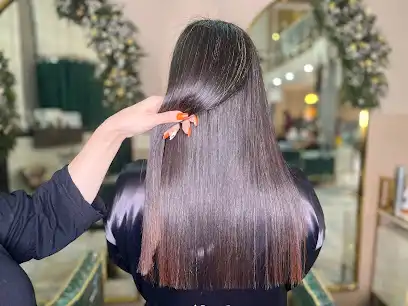 مرکز تخصصی عروس و زیبایی پرند