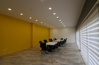 مرکز مشاوره کسب و کار و شتابدهنده ورنا