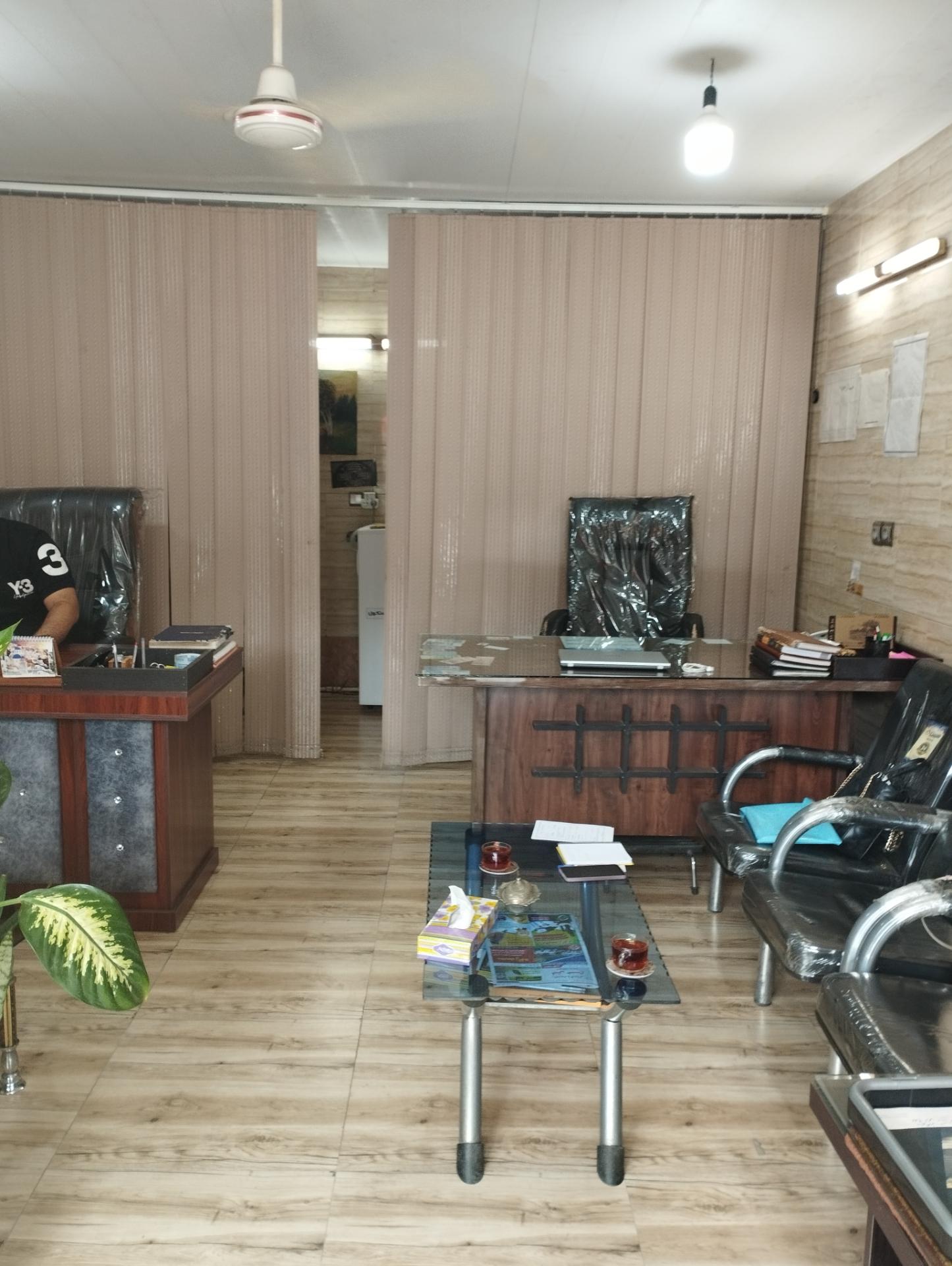 مشاور املاک ثباتی