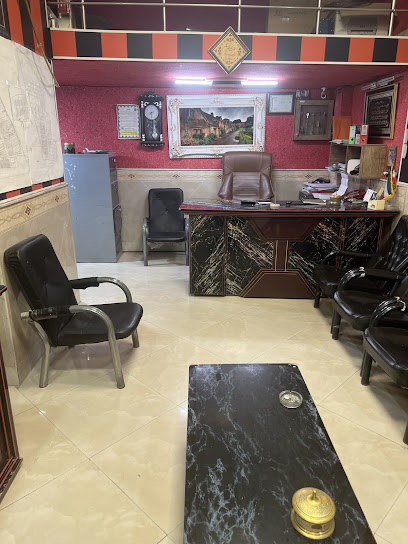 مشاور املاک محققی