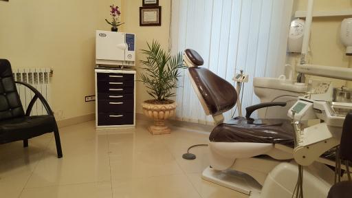 مطب دکتر خاورزمینی