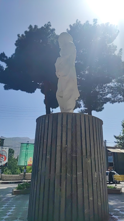 میدان مولوی پاوه