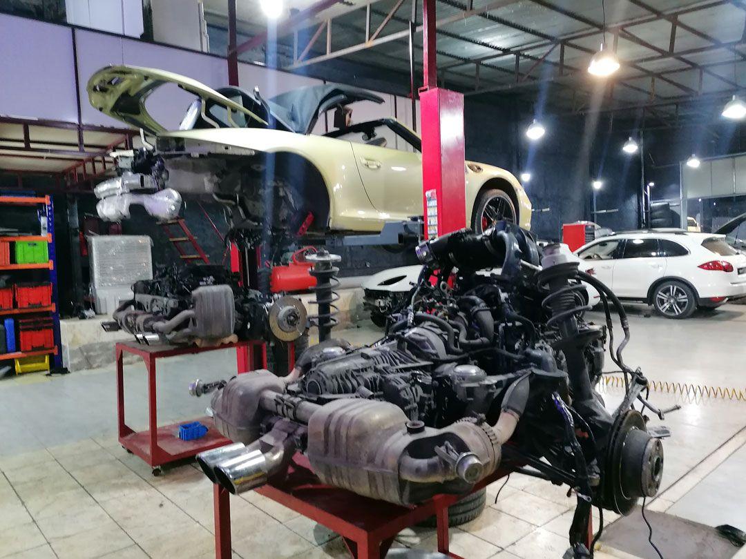 نمایندگی پورشه هیولا آلمان