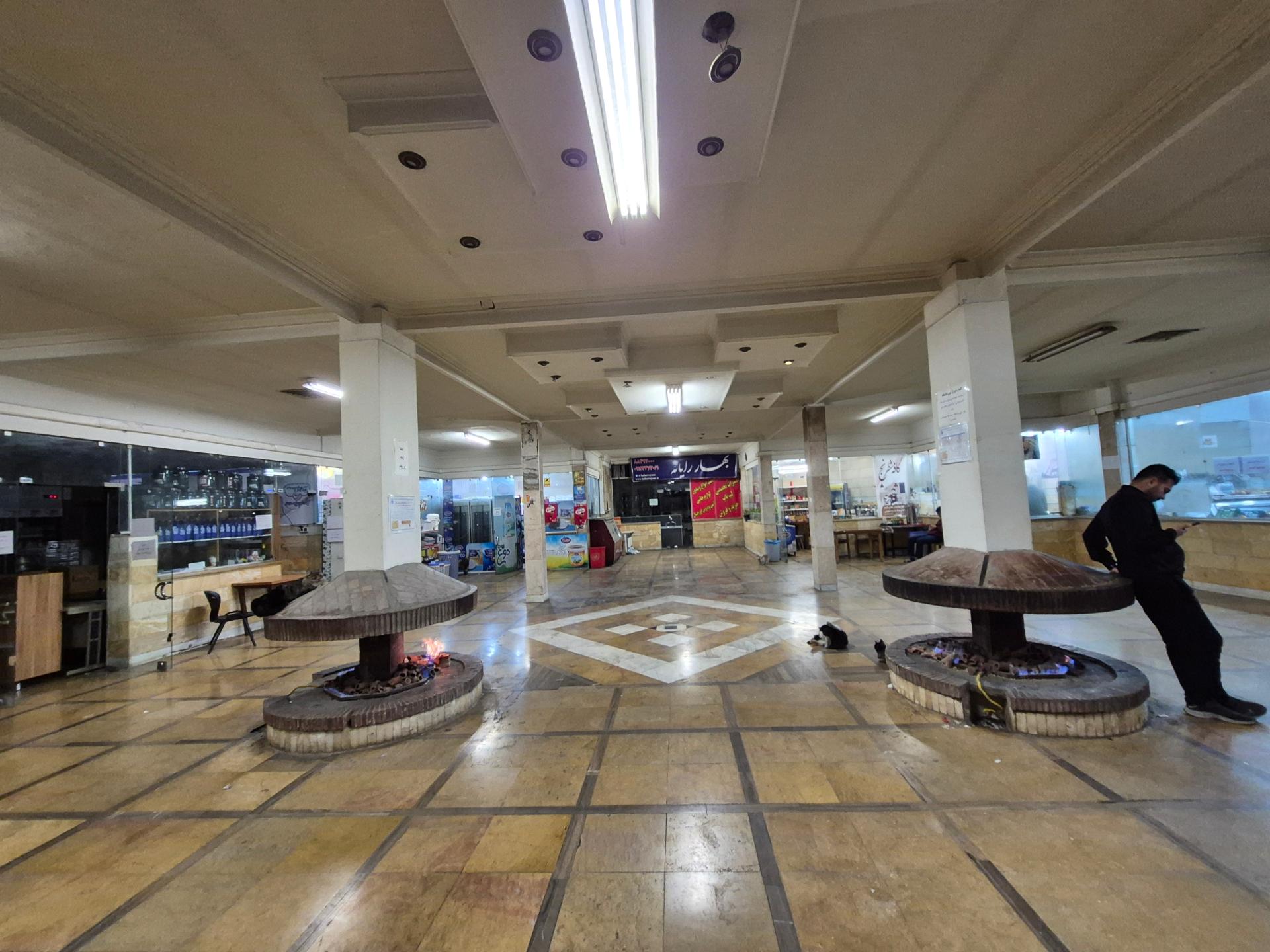نیکان دوربین نیکون