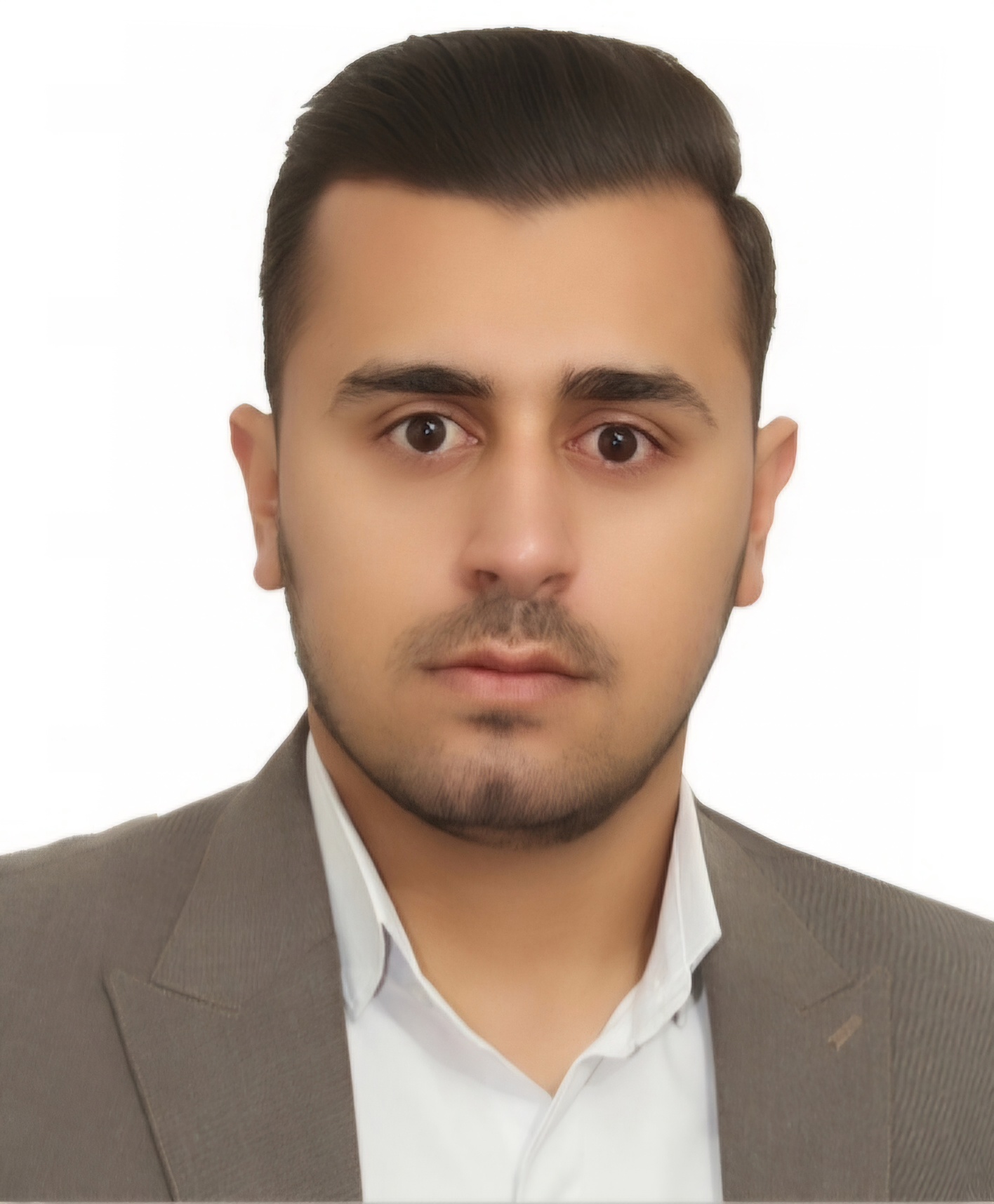 وکیل احسان اسدزاده