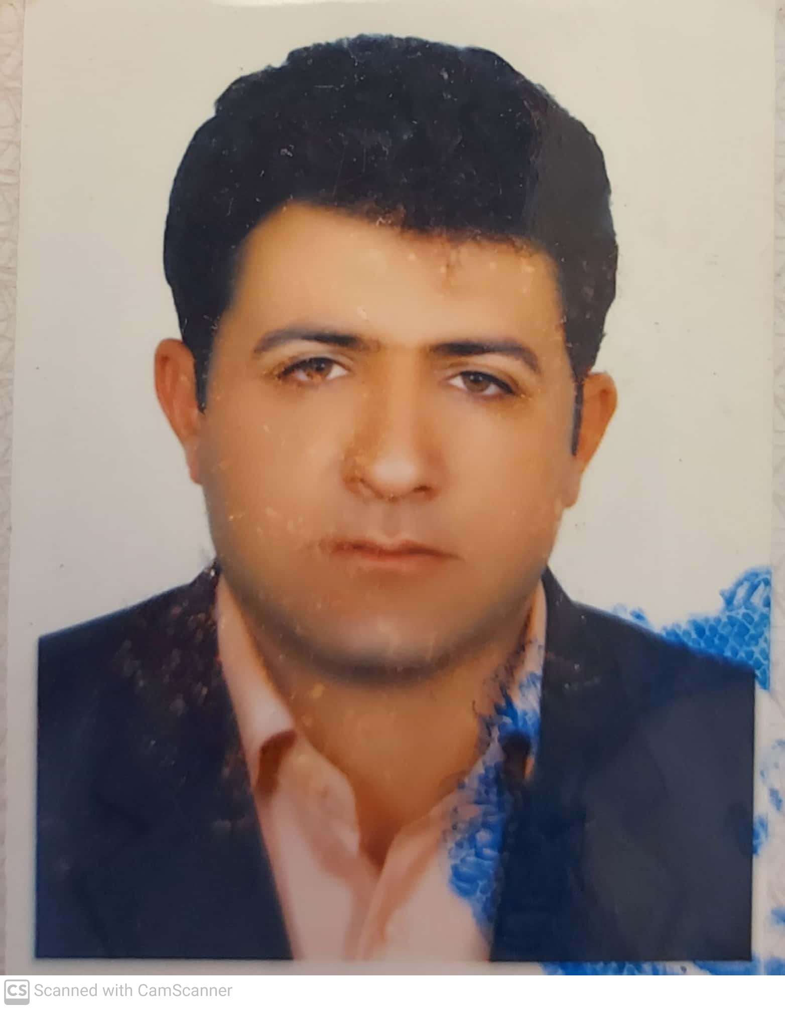وکیل آزاد قاسمی