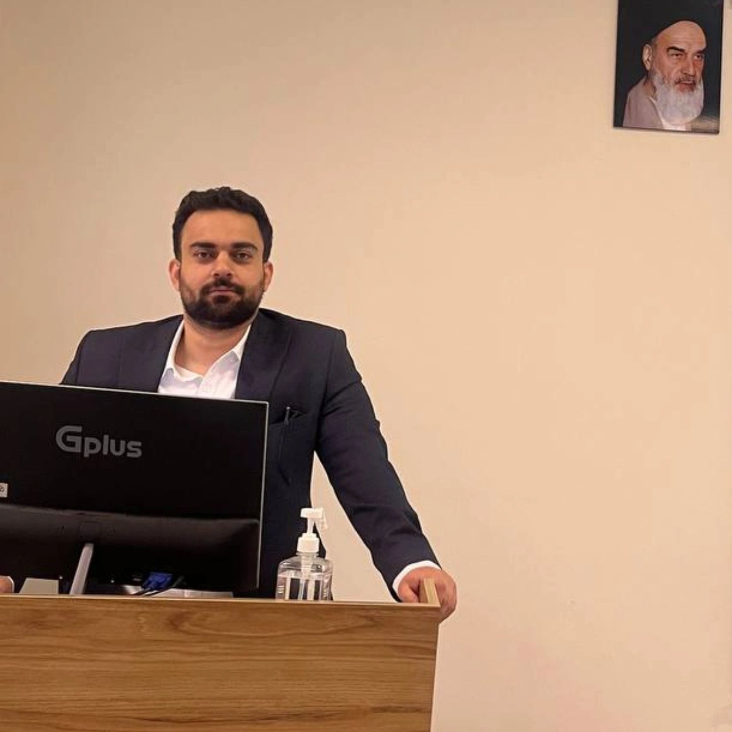 وکیل امیرمحمد یزدی پز