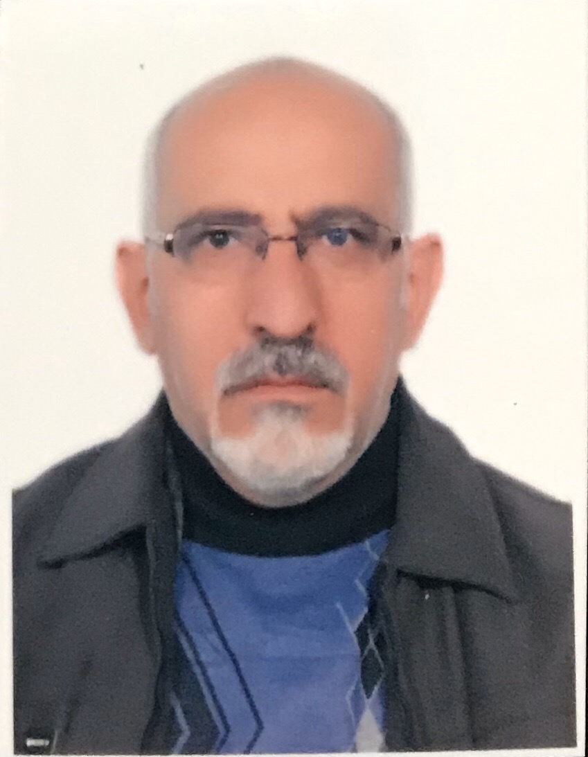 وکیل اکبر خوش اخلاق