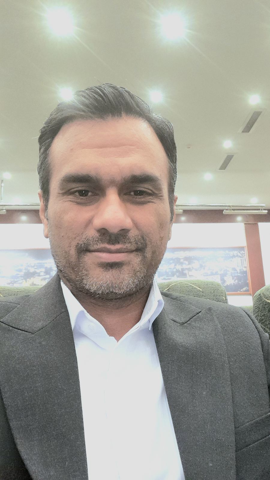 وکیل جلال جهان بین