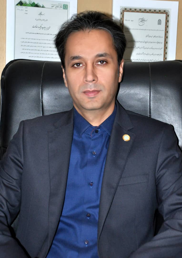 وکیل حسن احمدی آهنگرانی