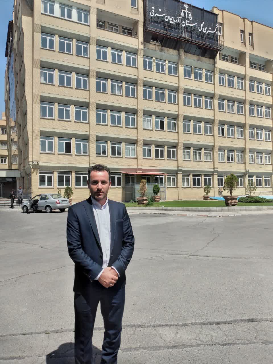 وکیل حسین آقائی