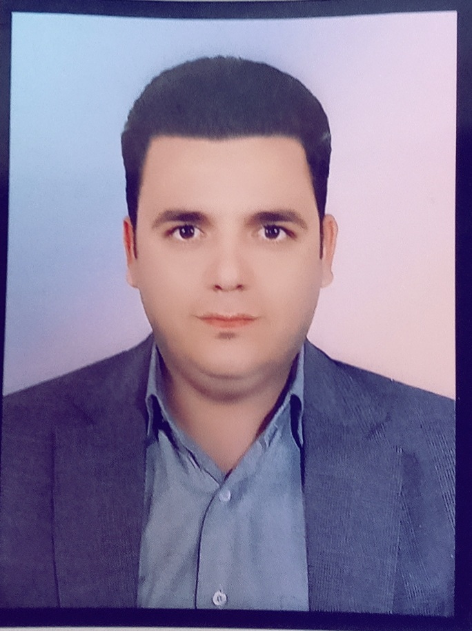 وکیل حسین اکبری