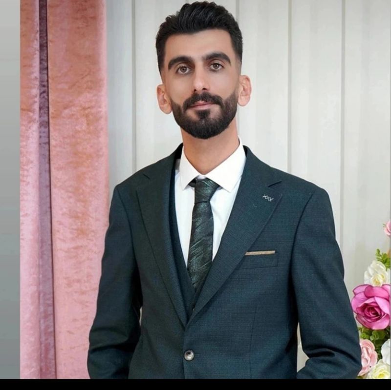 وکیل حسین قادری زرنق