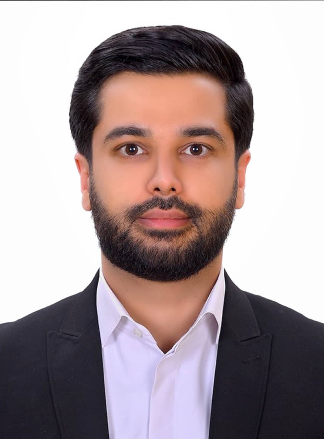 وکیل حمید اغیاری نیکجه