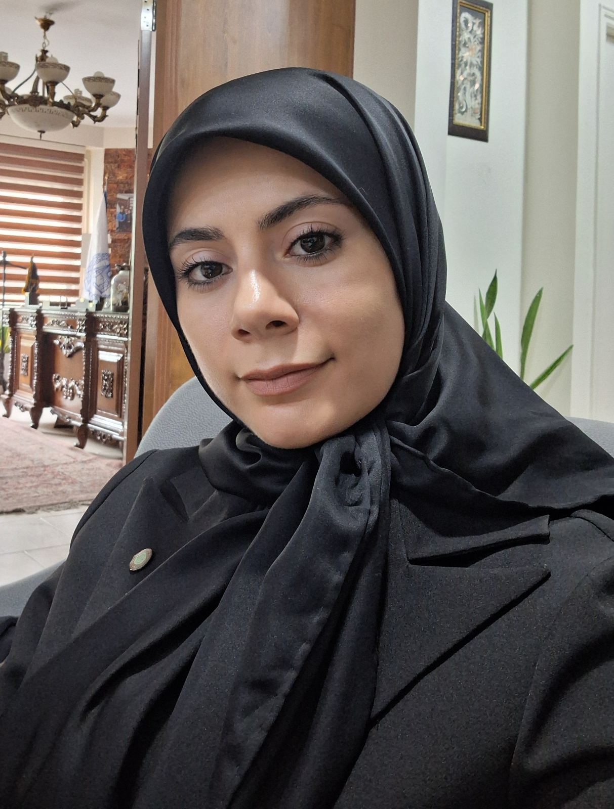 وکیل خدیجه سادات رمضانپور