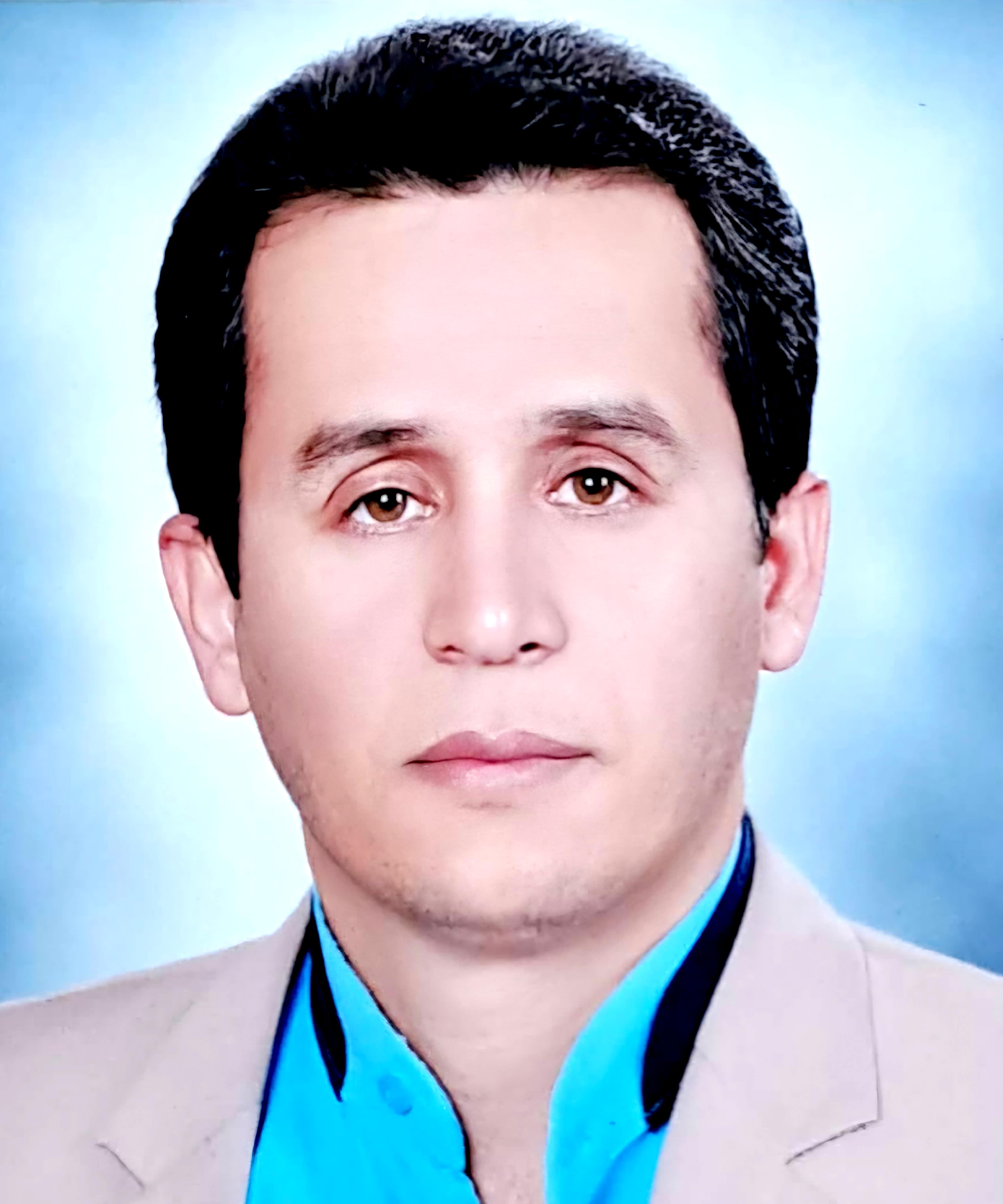 وکیل دادگستری داریوش قنواتی