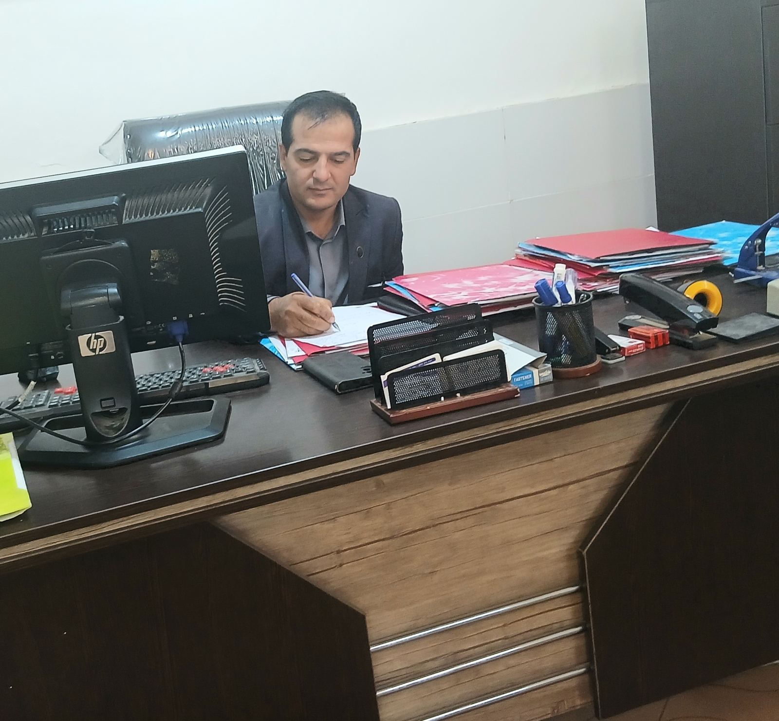 وکیل دادگستری