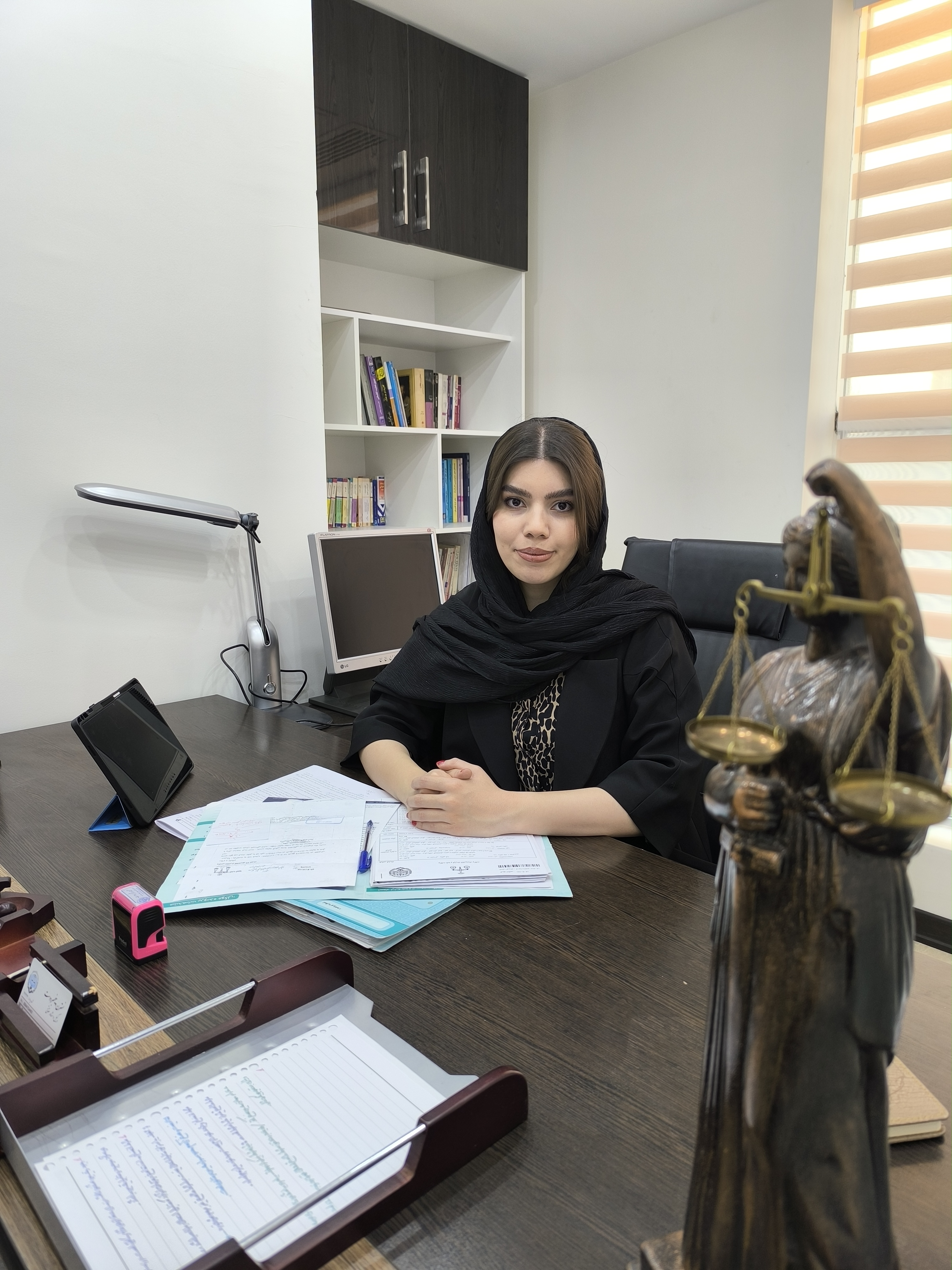 وکیل دادگستری نسترن پیغمبردوست