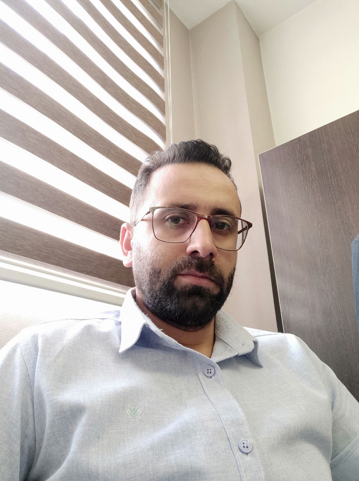 وکیل دادگستری