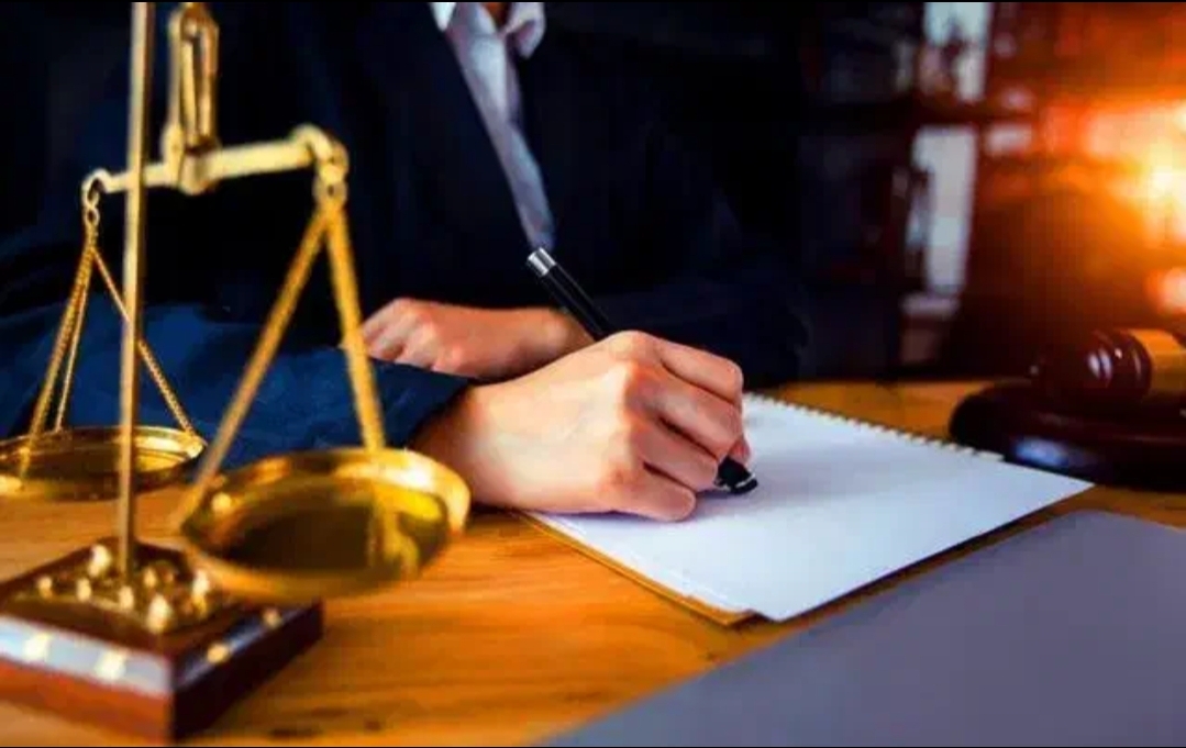 وکیل دادگستری یزدان ملکی حسین آبادی