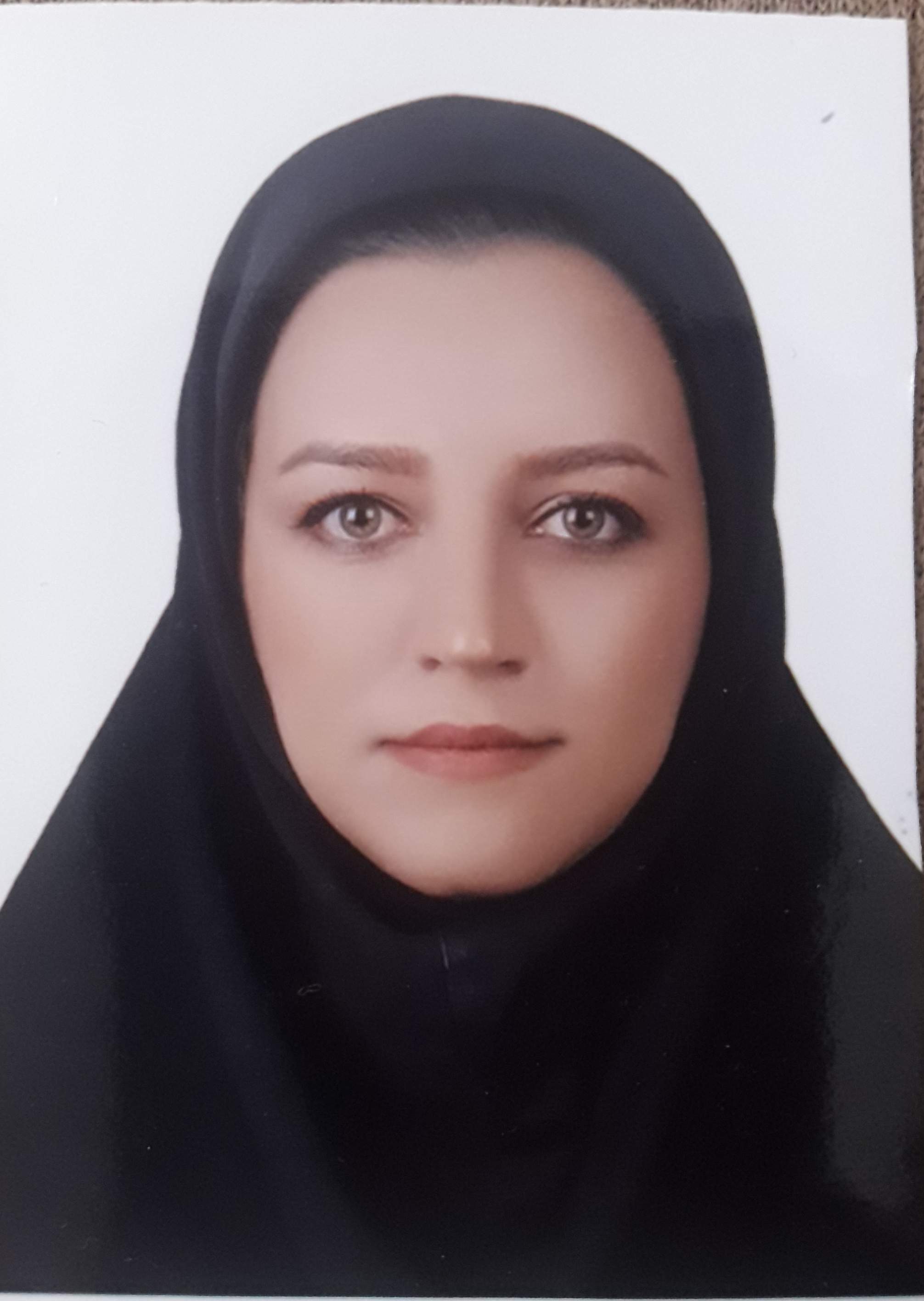 وکیل راضیه پریسار