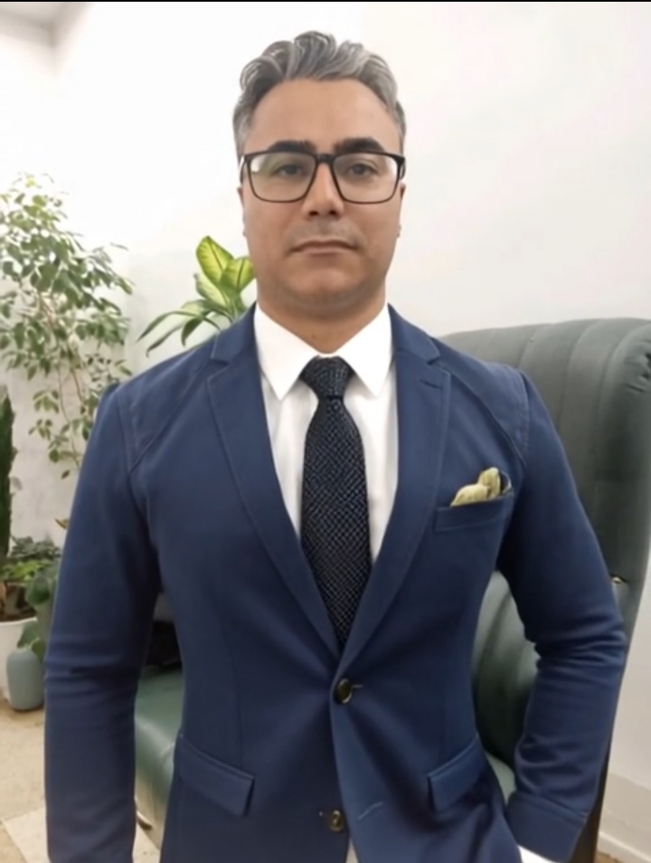 وکیل رضا ابراهیمی