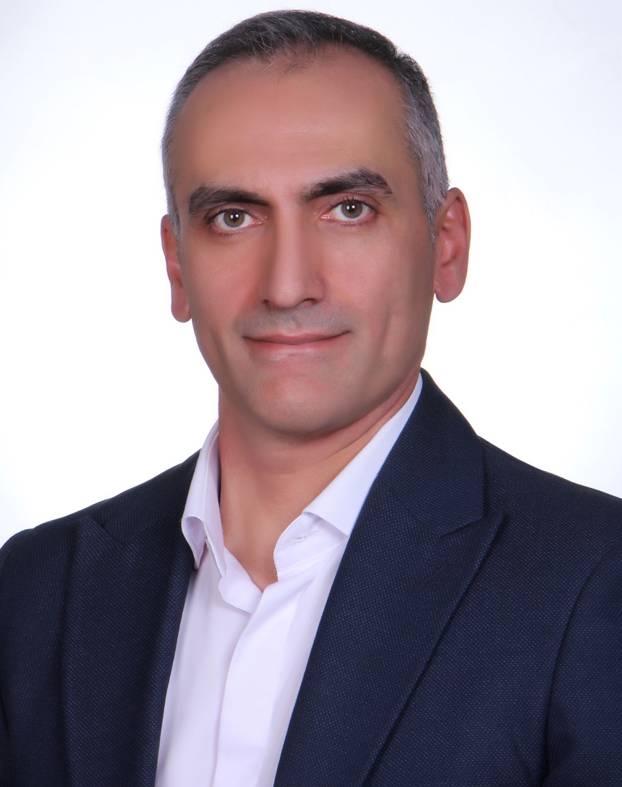 وکیل روح اله نوری
