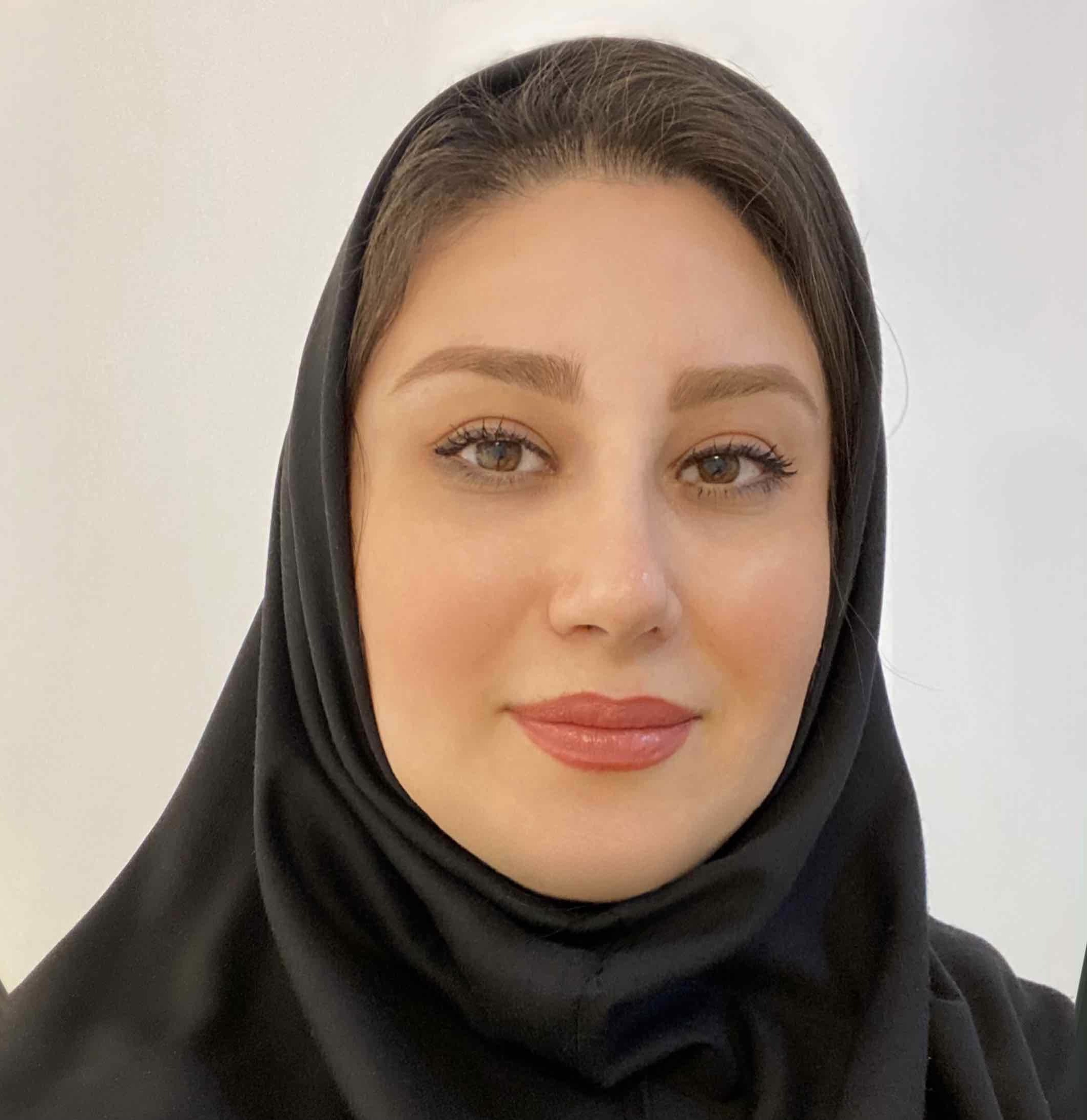 وکیل زینب السادات شفیع پور