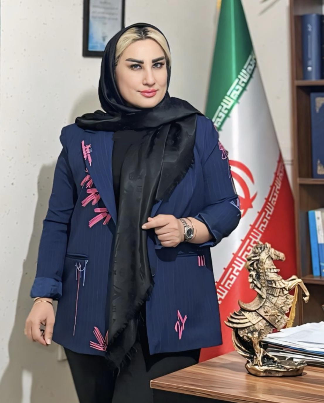وکیل سمیراء جنت دوست