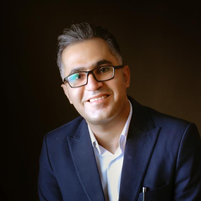 وکیل سید مهدی حسینی