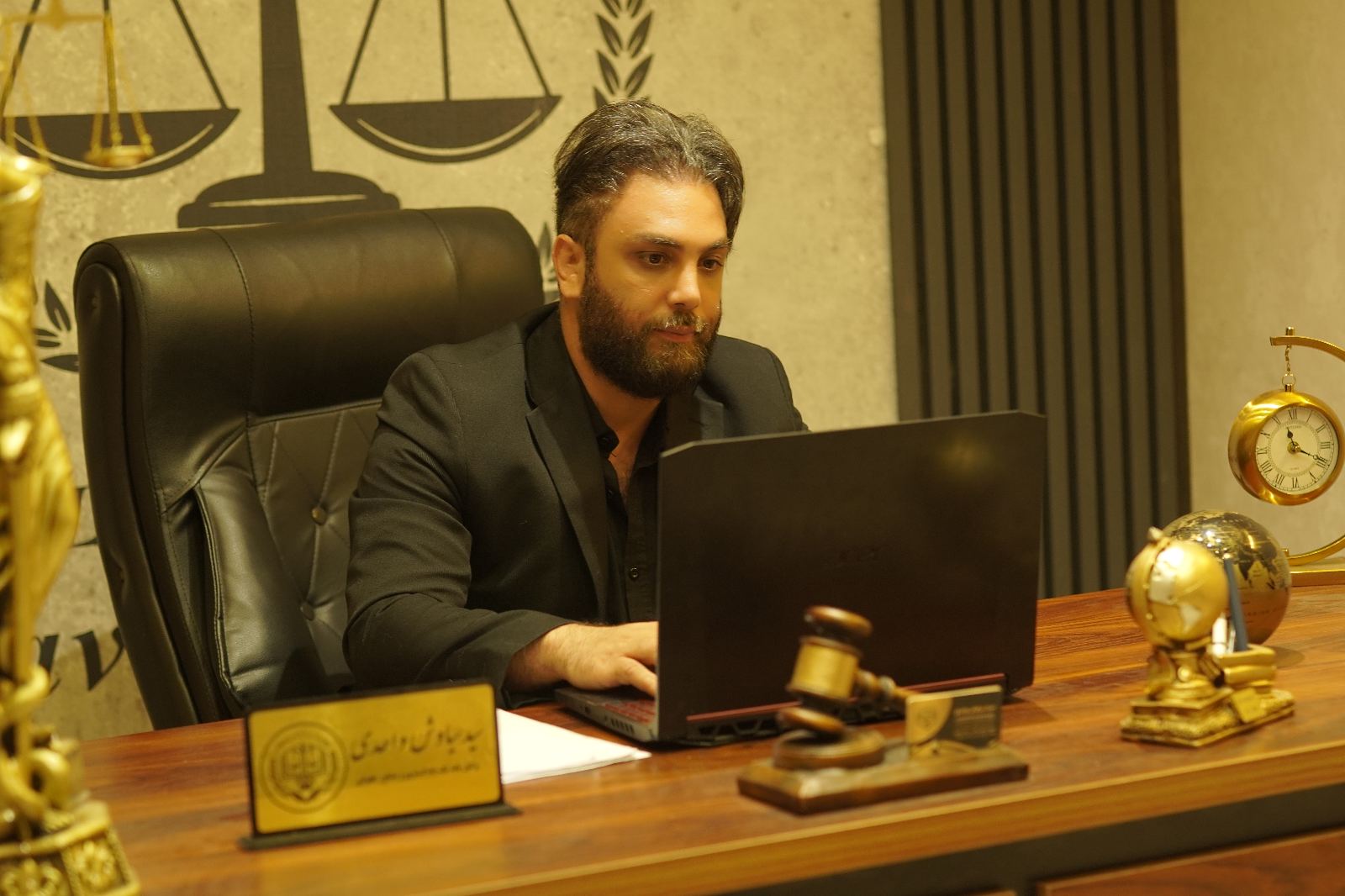 وکیل سیدسیاوش واحدی نودهی