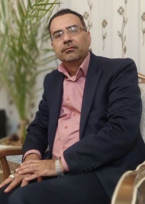 وکیل صادق اکبرزاده