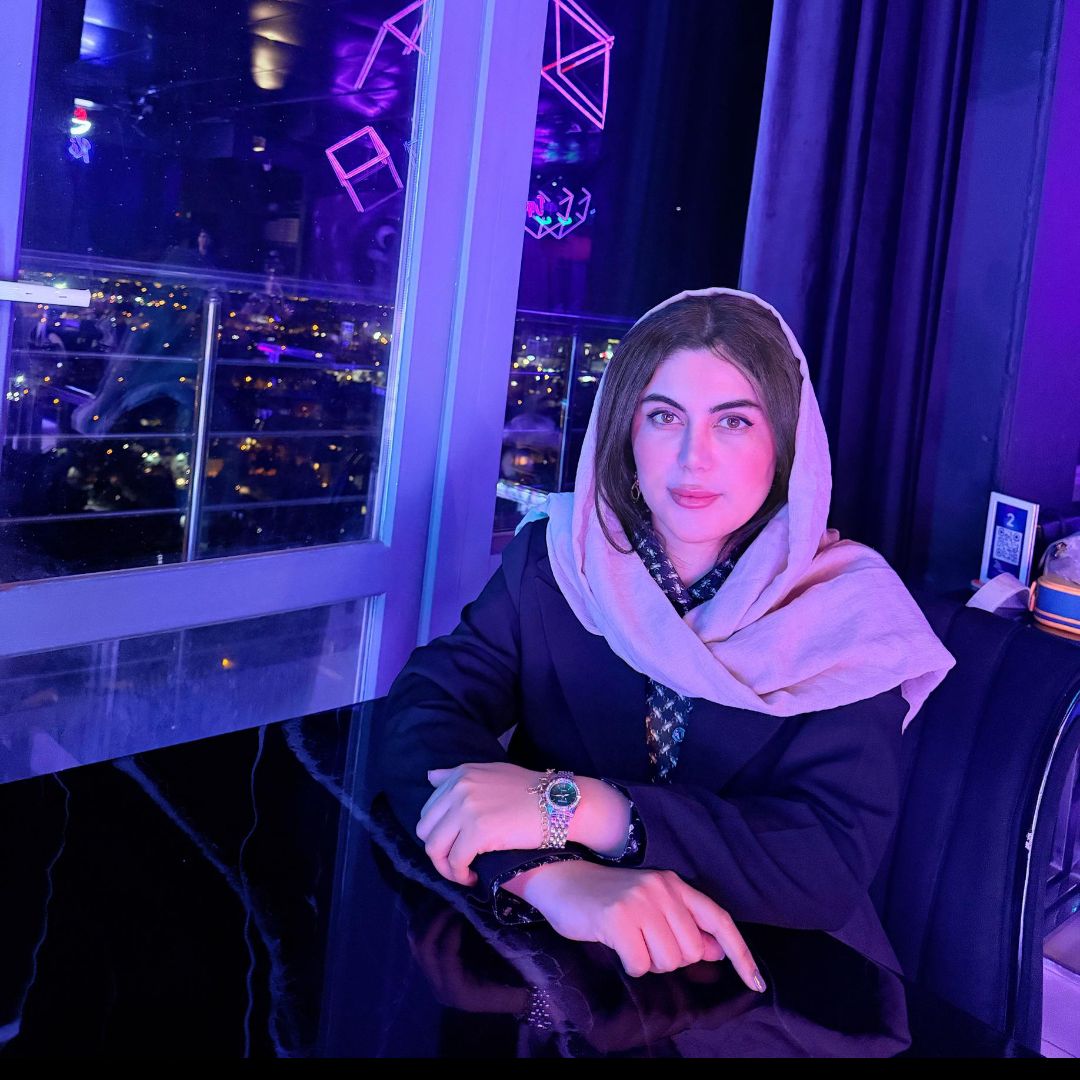 وکیل فرزانه غلامی
