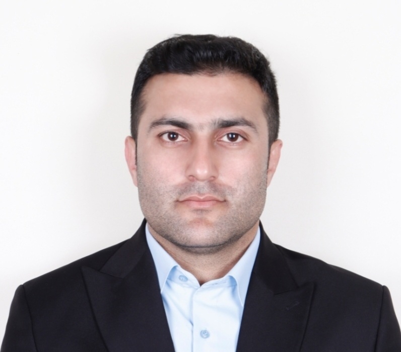 وکیل فرشاد دوستار