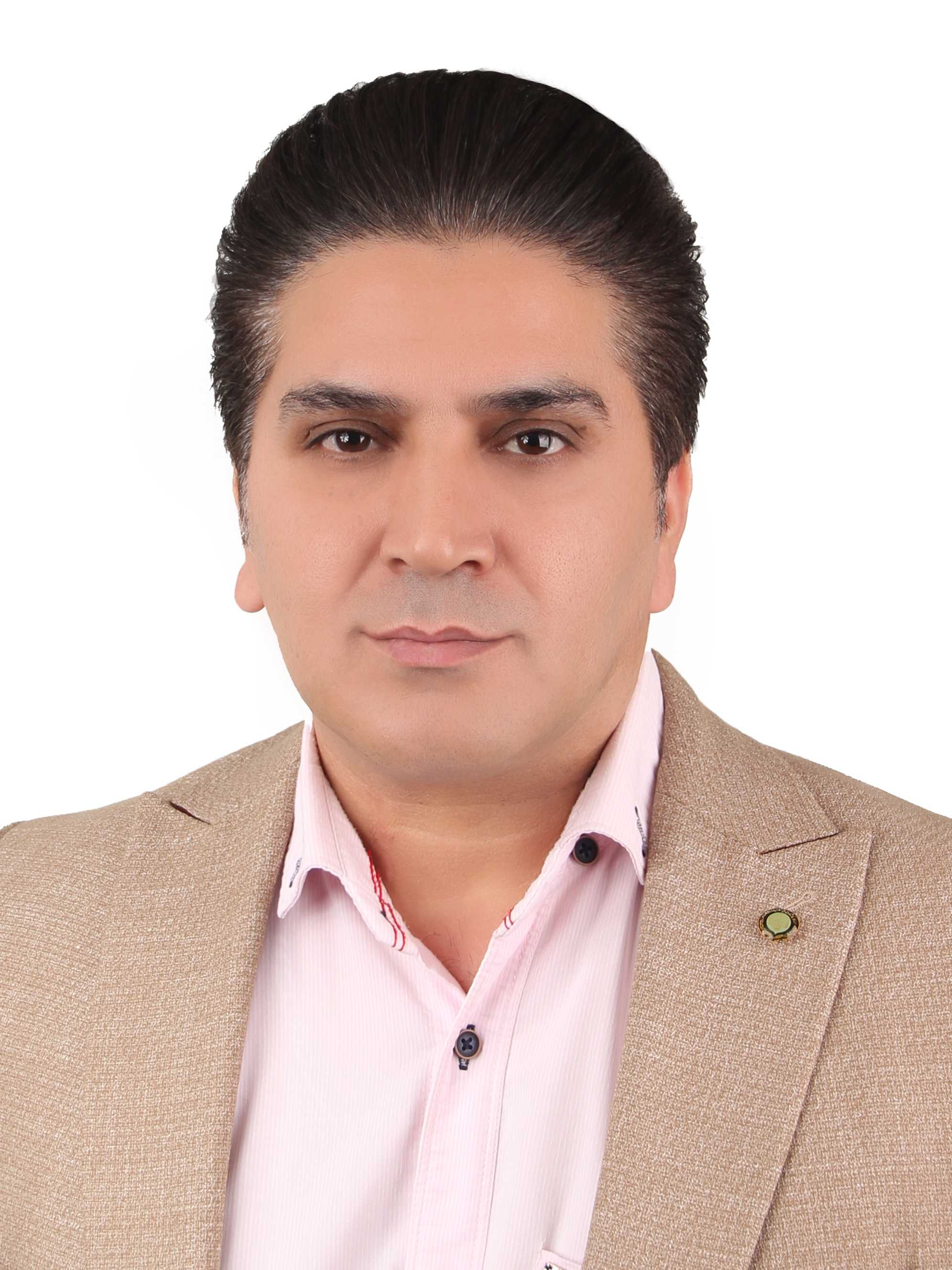 وکیل فرهاد مومنی نژاد