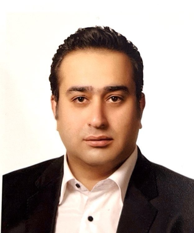وکیل فرهنگ آریاشکوه