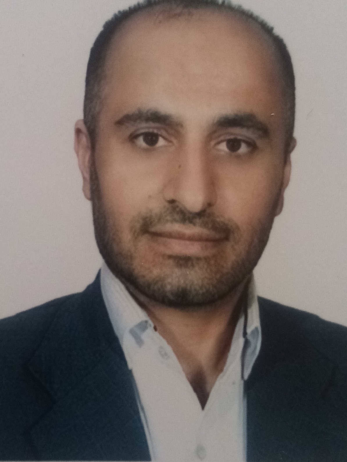 وکیل قاسم مومنی هلالی