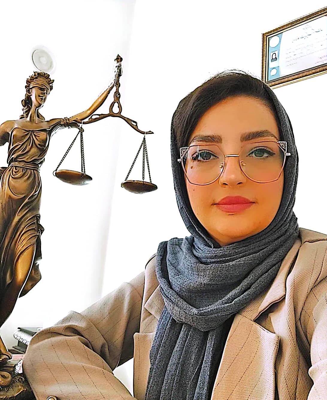 وکیل لیلا اورعی