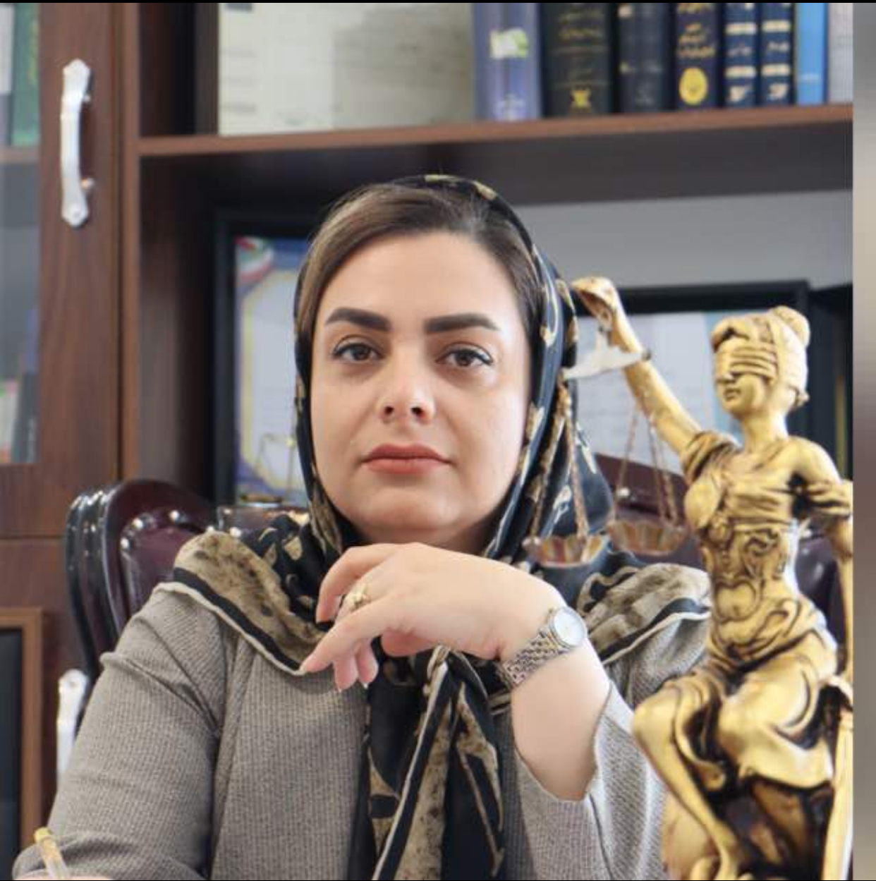 وکیل محبوبه ارژنگ