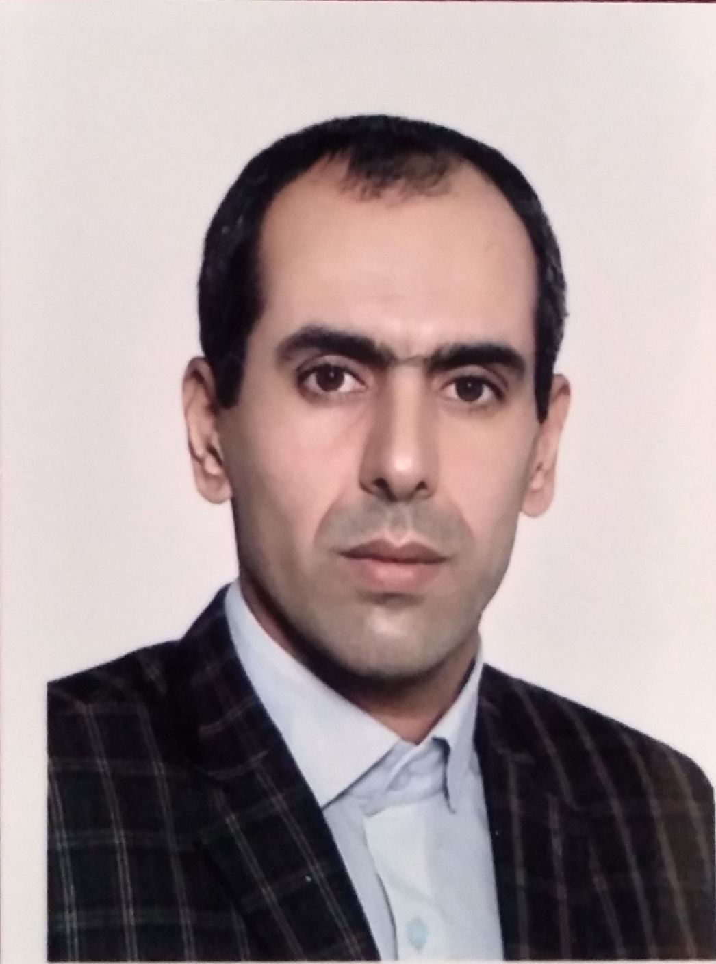 وکیل محمد آگاهی
