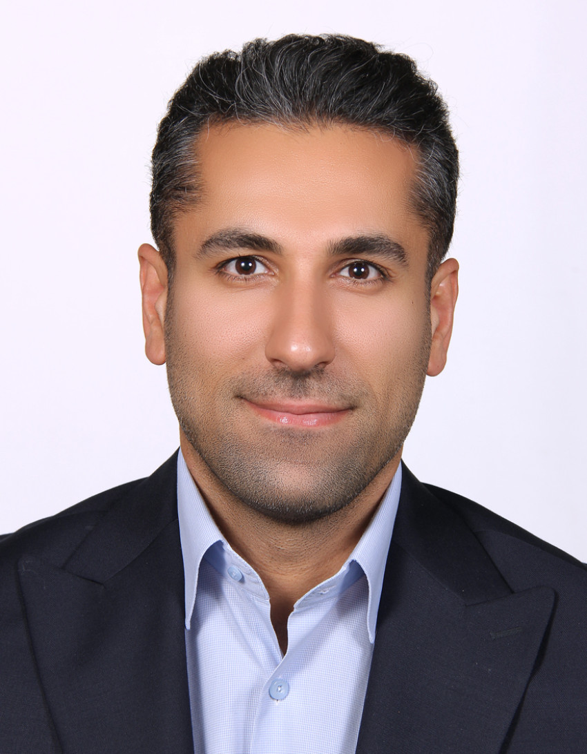 وکیل محمد باقرپور