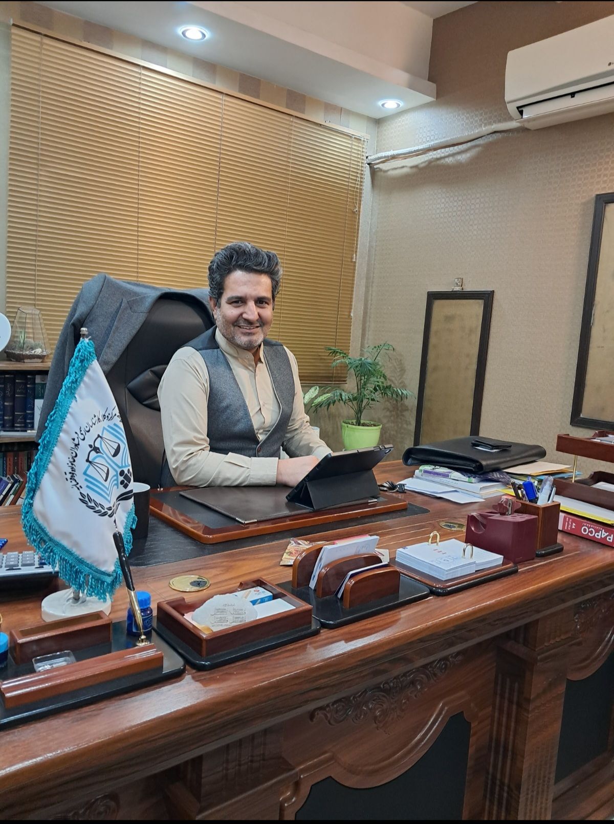 وکیل محمدصادق دهقان نیری