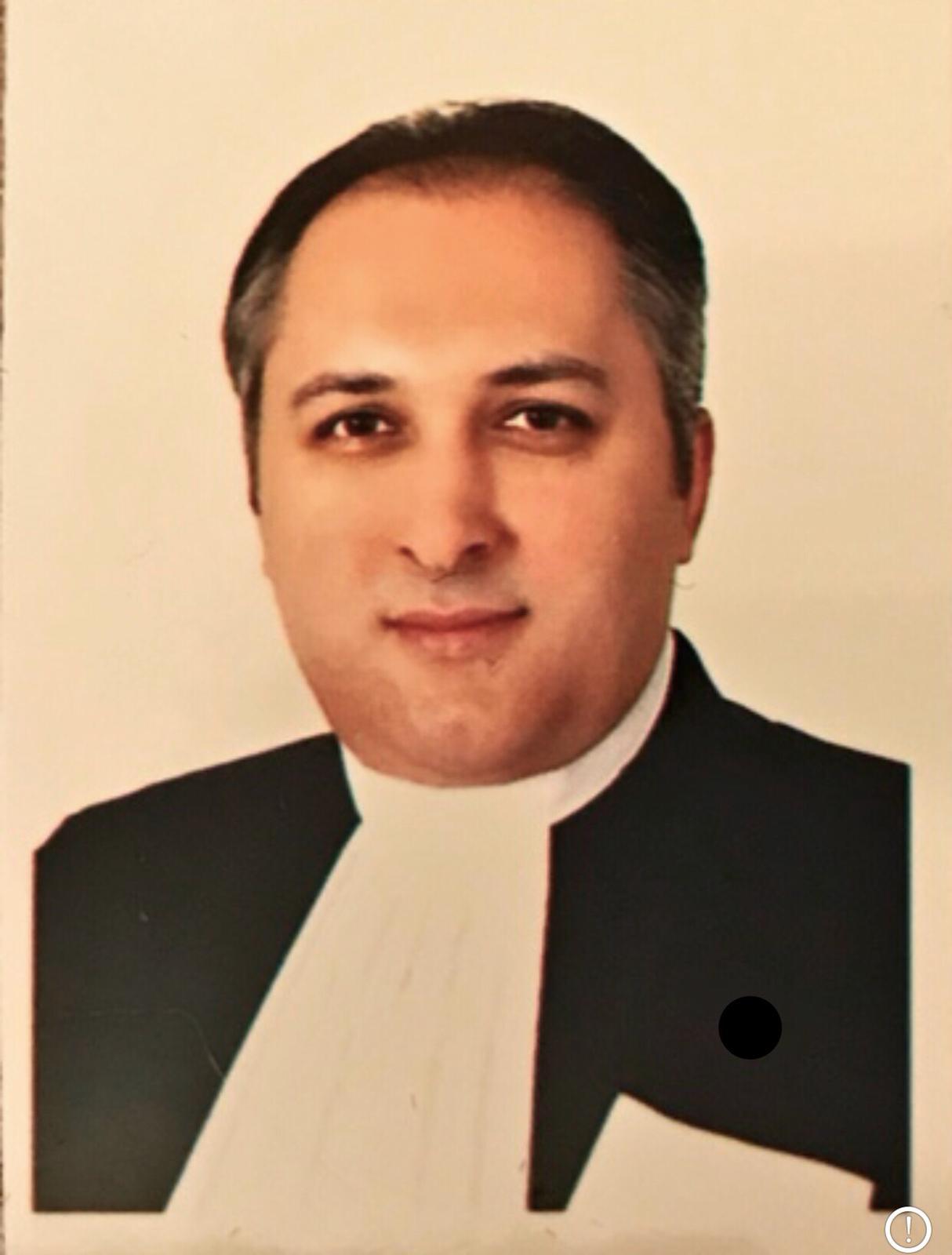 وکیل محمدهادی نجفی