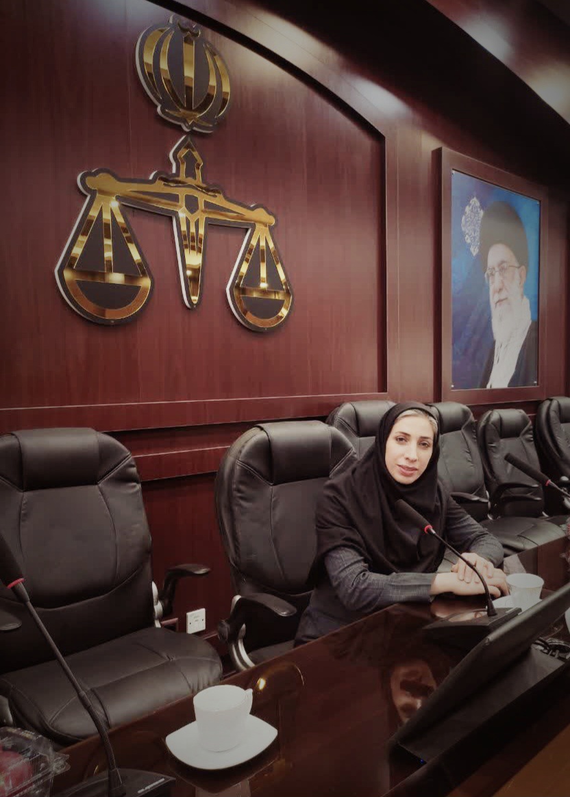 وکیل مریم اصغرپور