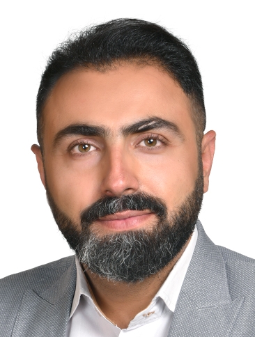 وکیل مصطفی ایازی