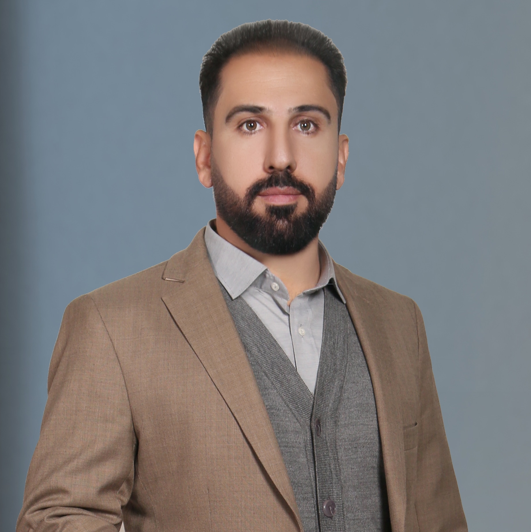 وکیل مصطفی رشنو