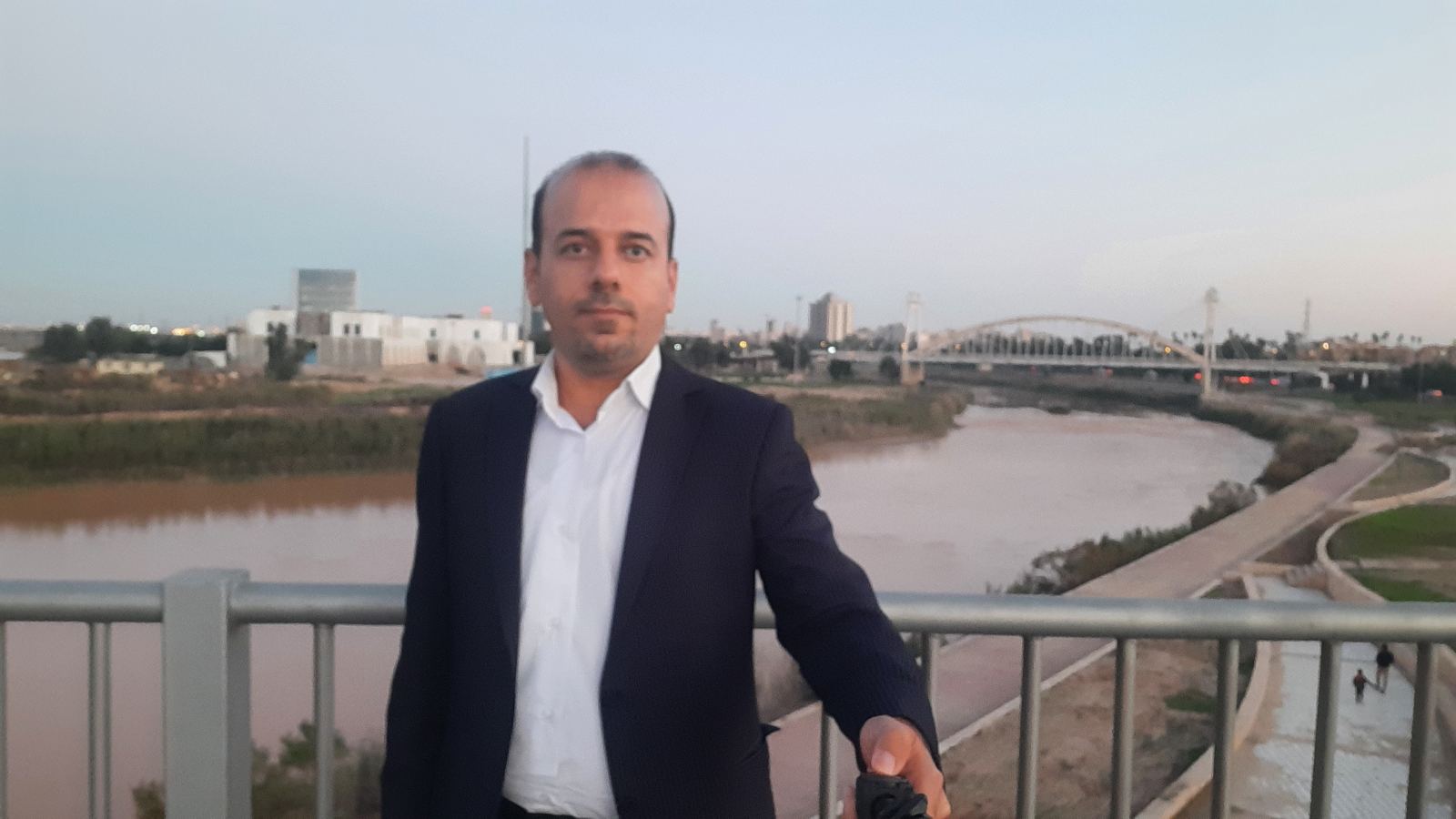 وکیل مهدی شرفی