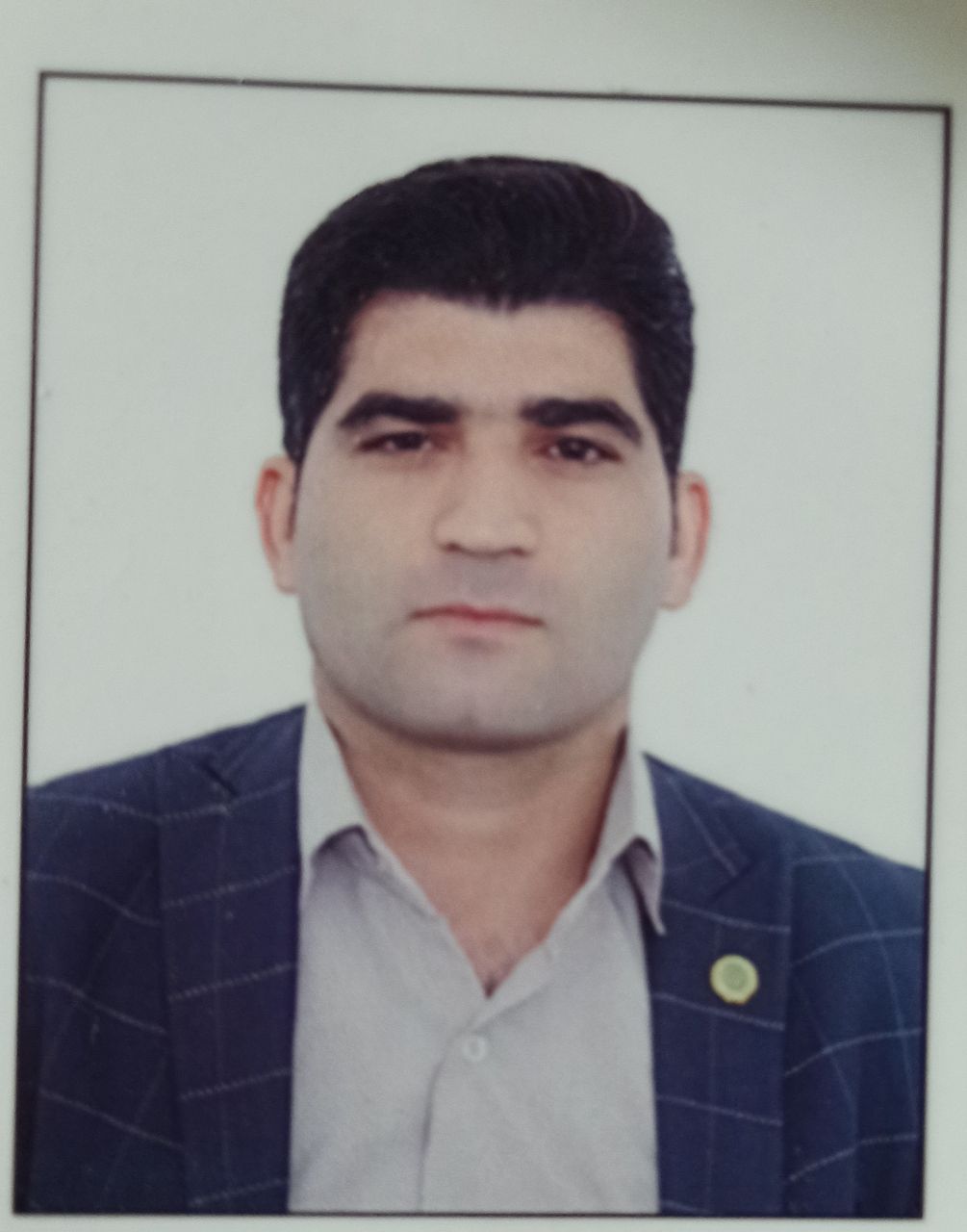 وکیل مهرداد اکبری