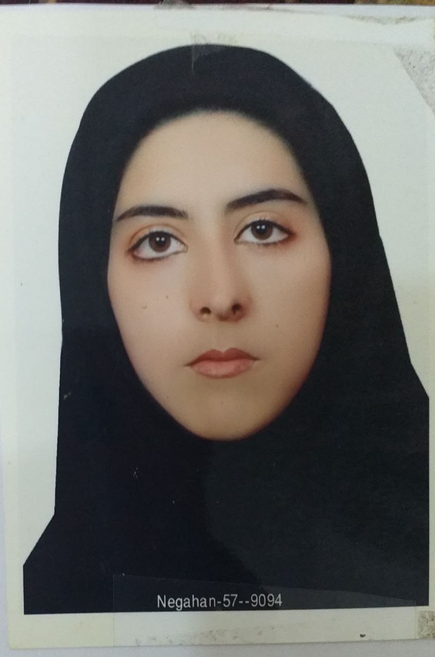 وکیل نرگس نظریانی کریم آبادی